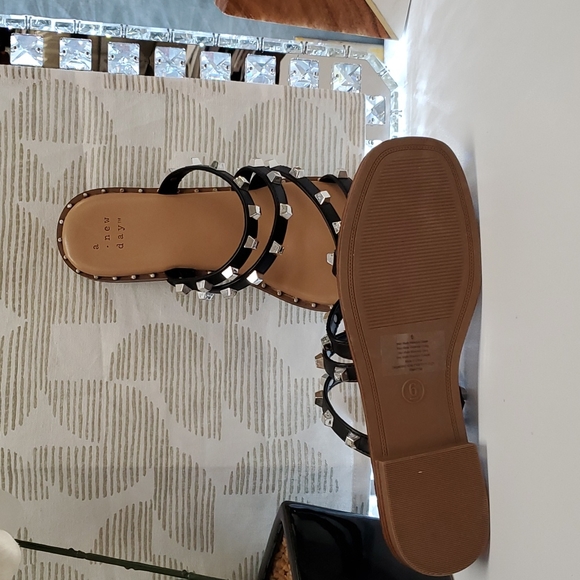 Women's Hollis Wide Width Embellished Slide Sandals - Picture 4 of 5